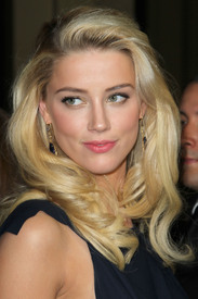 smnxs-amberheard_dga_okami_20.JPG