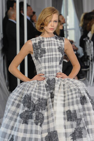 ChristianDiorSpring20125X7u6E9v23Rx.jpg