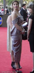 article-2270515-173EA3EB000005DC-666_306x663.jpg