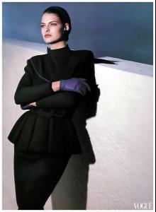 linda-evangelista-vogue-1987.jpg