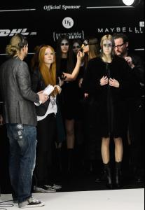 Rebekka+Ruetz+Backstage+Mercedes+Benz+Fashion+15.jpg