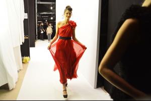 Zoe+Ona+Backstage+Mercedes+Benz+Fashion+Week+2.jpg