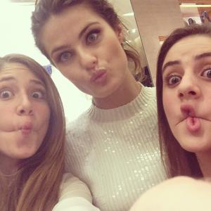 2bff0624677d11e2be0d22000a9f14df_7.jpg