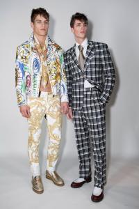 versace-mens-backstage-autumn-fall-winter-2013-mfw10.jpg