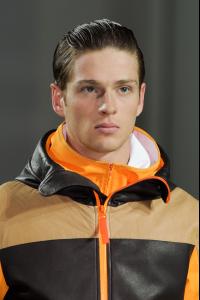 dirk-bikkembergs-mens-details-autumn-fall-winter-2013-mfw8.jpg