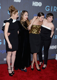 AllisonWilliamsHBOHostsPremiereGirlsU2lB9WR9JvHx.jpg