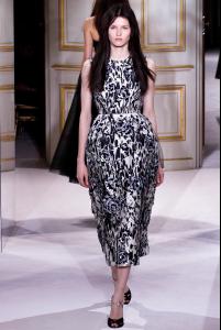 _ARC1031_1366x2048aas Giambattista Valli.jpg