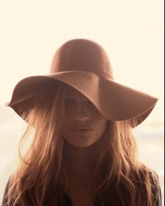 SaintTropez_AW12_SHOT09_015.jpg