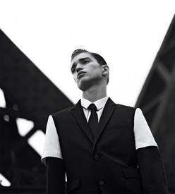 eastpak_krisvanassche_ss13_1.jpg