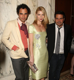 Zac_Posen_Claire_Danes_Valentino_Last_Emperor_DE.jpg