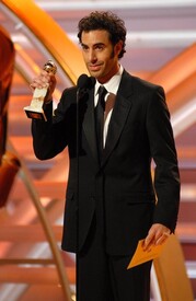 Sacha_Baron_Cohen_64th_Annual_Golden_Globe_Dr_5_T.jpg