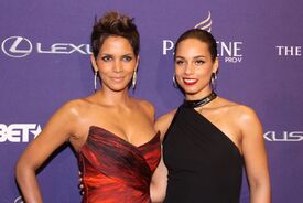 Halle Berry attending the BET Honors at the Warner Theatre in Washington DC. 12.1.2013_94.jpg