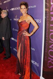 Halle Berry attending the BET Honors at the Warner Theatre in Washington DC. 12.1.2013_97.jpg