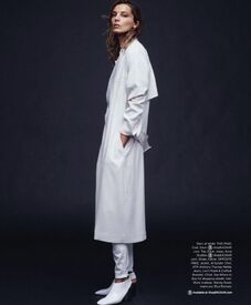 HarpersBazaar201402_17_1.jpg