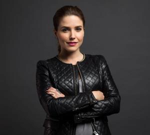 sophia-bush-chicago-p_d-portrait-session-in-new-york_4.jpg