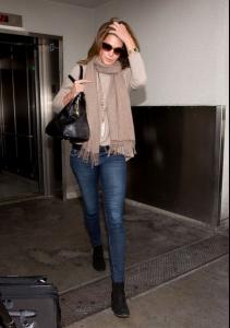 Cindy+Crawford+Cindy+Crawford+LAX+Odknczxt45hl.jpg