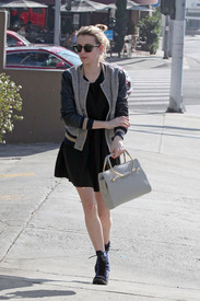 emmar220114BZNImage00005.jpg
