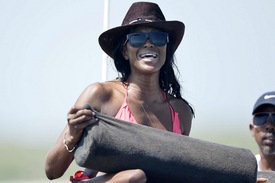 Naomi Campbell on a boat ride in Kenya 1.1.2014_15.jpg