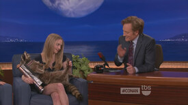 Amanda_Seyfried_Conan_2012_02_21_720p_5.jpg