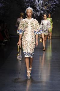 dolce-and-gabbana-ss-2014-women-fashion-show-runway-63.jpg