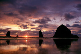 Haystack-Rock-Cannon-Beach-Oregon.jpg