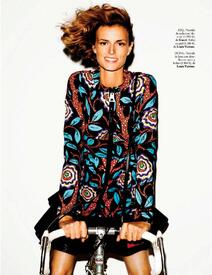 02-2015-elle-page-002.jpg