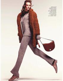 ELLE Portugal201502-page-003.jpg
