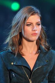 alexandre-vauthier-beautyvalery2.jpg