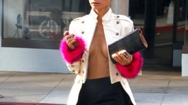 Bai Ling at at Beverly Hills Nails and Spa 21.12.2014_08.jpg