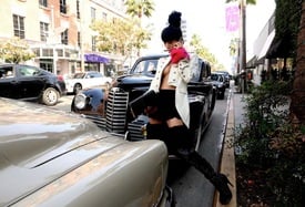 Bai Ling at at Beverly Hills Nails and Spa 21.12.2014_37.jpg