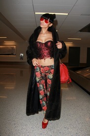 Bai Ling at LAX Airport in L.A. 27.1.2015_15.jpg