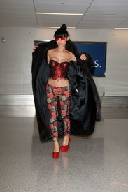 Bai Ling at LAX Airport in L.A. 27.1.2015_21.jpg