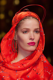 Schiaparelli_Spring_2015_Details_MQCq_Tyqgx_Apx_-.jpg