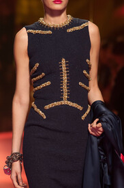 Schiaparelli_Spring_2015_Details_qh_CHl_Aew_Lw_Sx.jpg