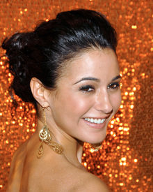 tduid300011_EmmanuelleChriqui.jpg