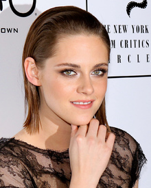 tduid300011_KristenStewart.jpg