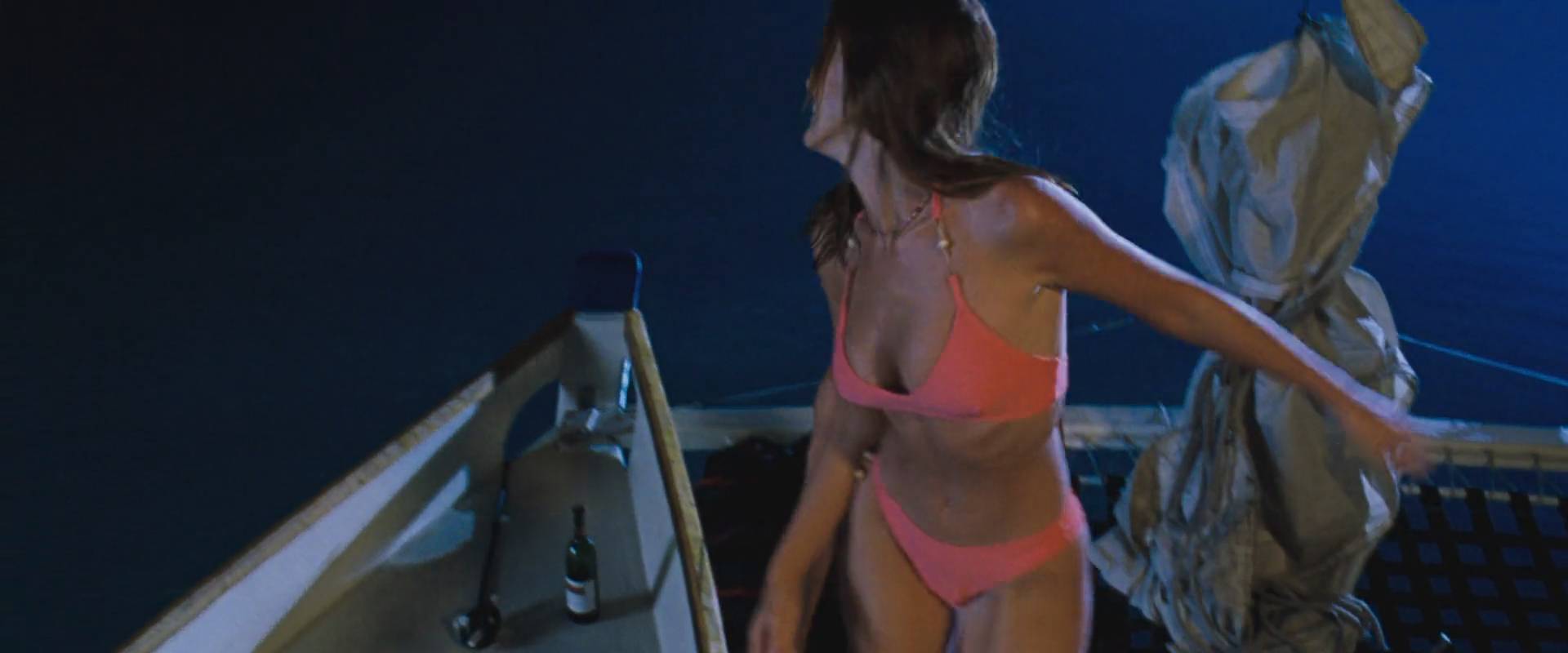 saffron burrows bikini - www.besthairstyletrends.com.