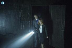 X-Files_1002_061915_sc38_0007_fDJ1_hires2_FULL.jpg