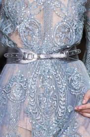 ElieSaabSpring2016DetailsQmUORqCJdrEx.jpg