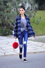 Madison-Beer-in-Tight-Jeans--04-662x993.jpg