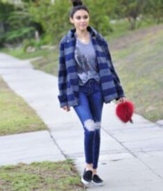 Madison-Beer-in-Tight-Jeans--13-662x993.jpg