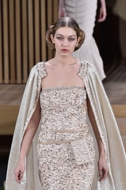 gigihadid260116BZNimage102.jpg