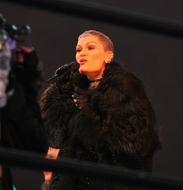 jessiej311215BZNimage27.jpg