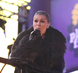 jessiej311215BZNimage30.jpg