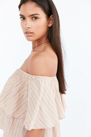 38352928_080_f.jpg