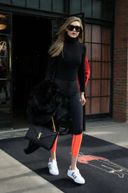 Gigi-Hadid--Leaves-Bowery-Hotel--02.jpg