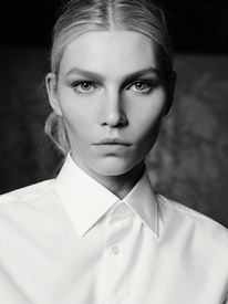 Aline-Weber-by-Nicole-Heiniger-12.jpg