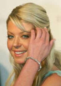 th_Celebutopia.net_Tara_Reid_01.jpg