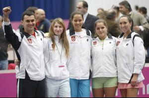 fedcuptimresizecg2.jpg