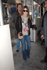 Rachel_Bilson_at_the_FOX_Studios_in_NYC_12.02.jpg